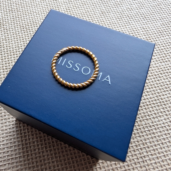 Missoma Rope Stacking Ring - Picture 2 of 5